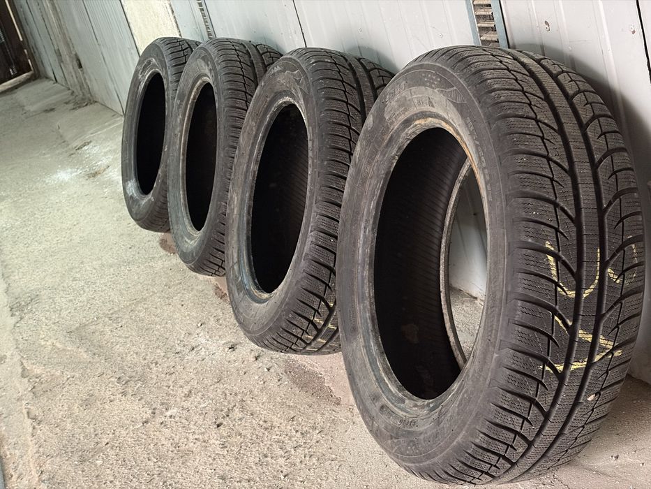 4 бр. зимни гуми Toyo Snowprox S943, 185/60 R15