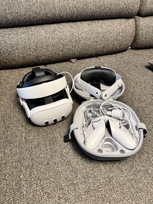 512GB Meta Quest 3 VR Комплект Очила + Допълнителнителна Външна  Батерия и още…