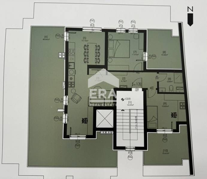 Продава се Тристаен апартамент в Хасково, Любен Каравелов - 122 кв.м за 983 €/кв.м - Снимка #1