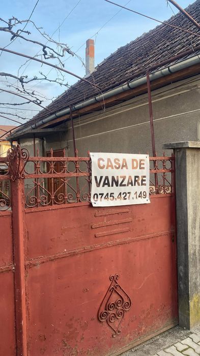 Casa de Vanzare