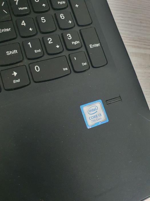 Ноутбук ленова продам