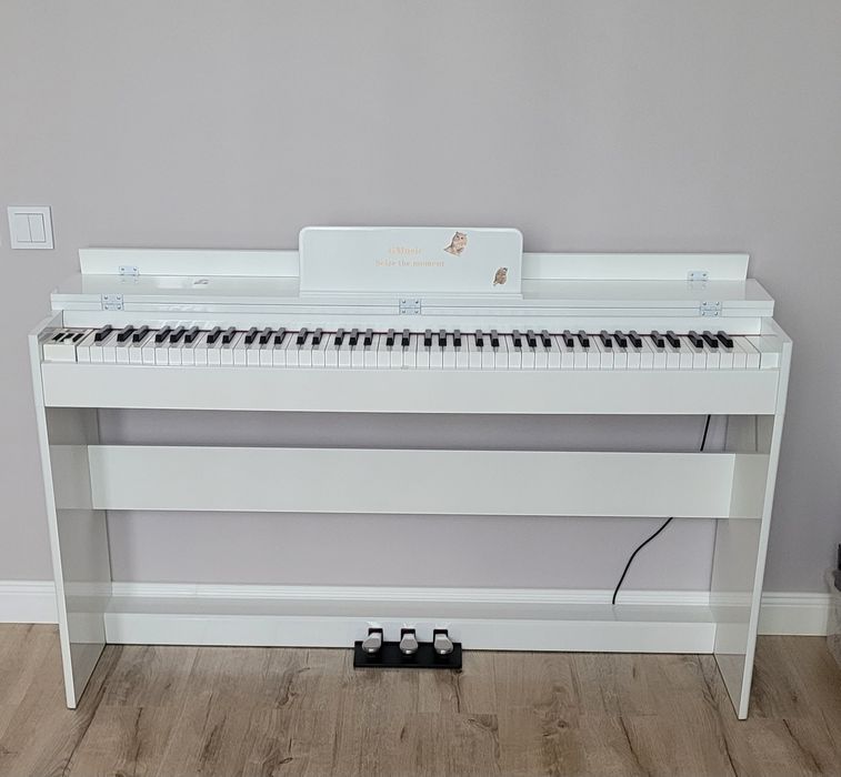 Продаётся цифровое пианино