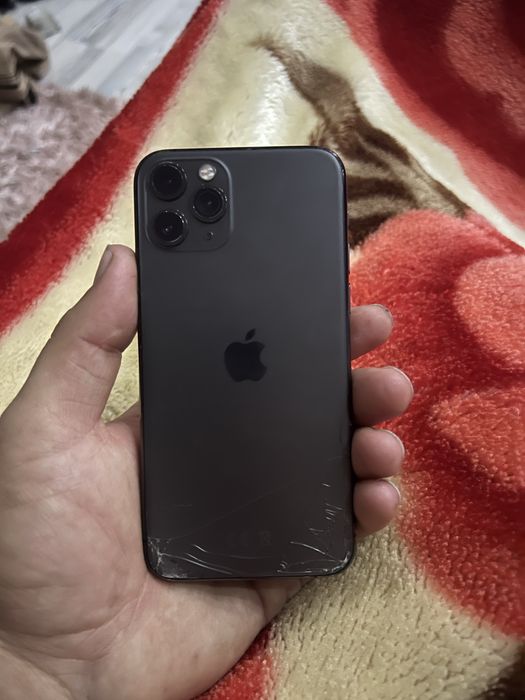 Vand iphon 11p pro baterie 10 la 10