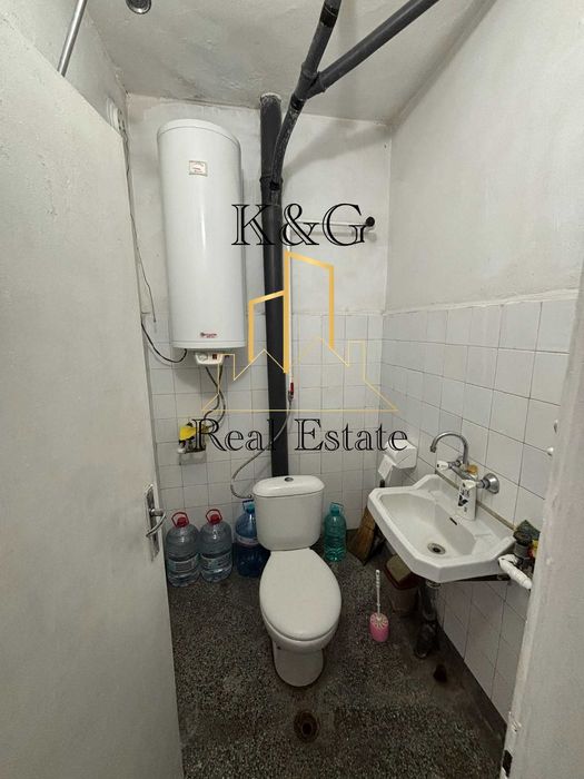 Двустаен тухлен апартамент в идеален център - гр. Разград