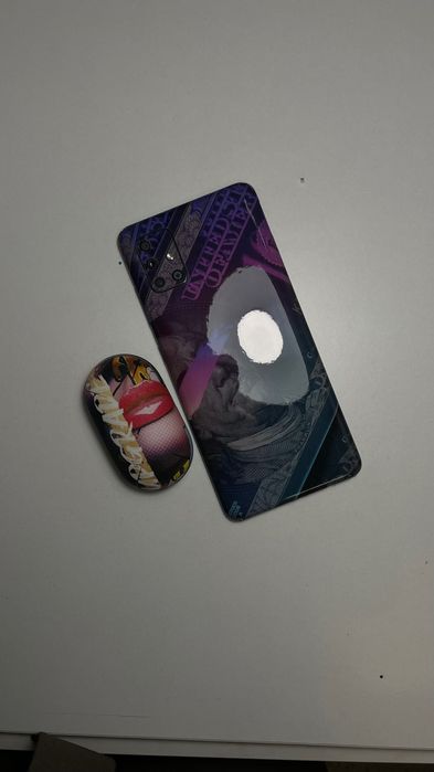 Наушники Galaxy Buds