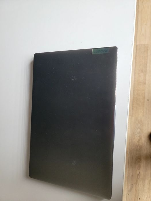Lenova Ryzen 5 7520U / 8GB RAM / 512GB SSD / Radeon 610M / Windows 11