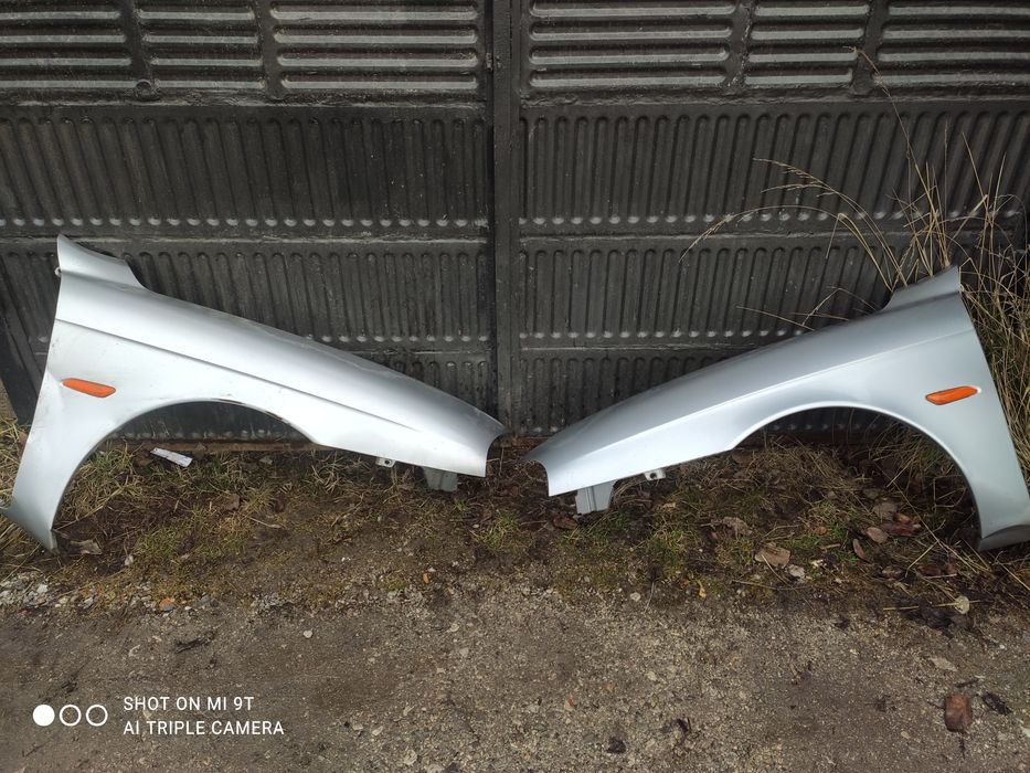 Калници , калник ляв и десен за alfa romeo 156 , алфа Ромео 156