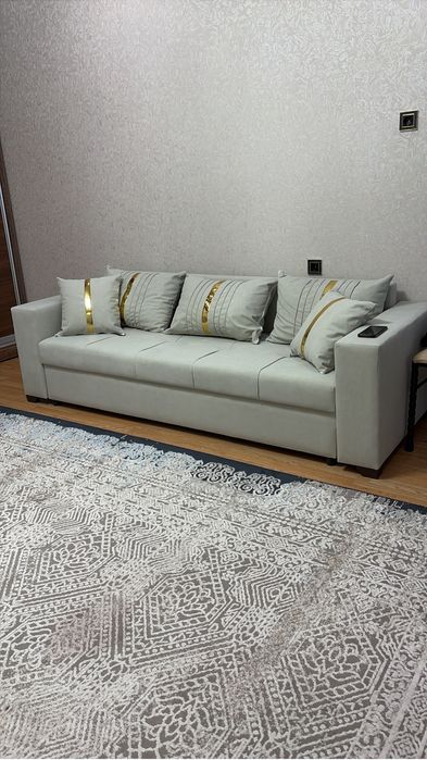 Раскладной новый диван