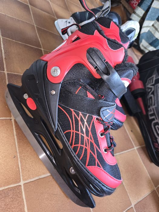 Продам коньки хоккейные