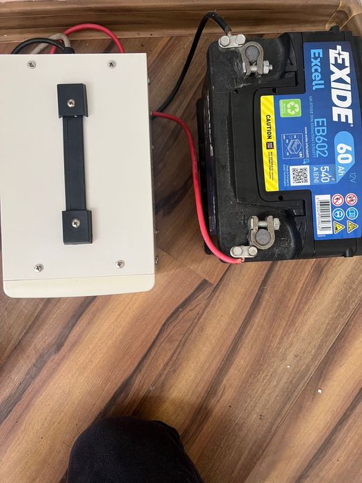 Ups / sursa de energie