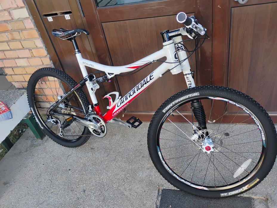 Bicicleta MTB full suspension CANNONDALE Lefty * XT