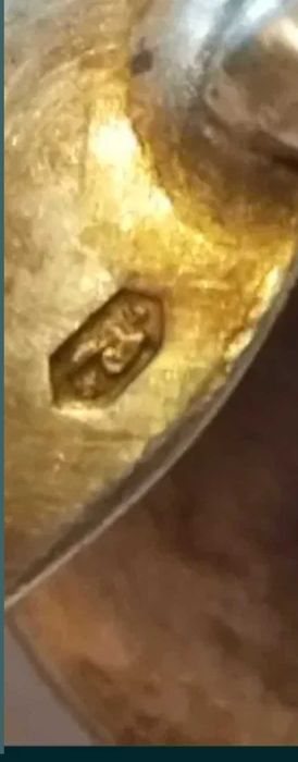 Set lingurite  aur si argint, aurit partia