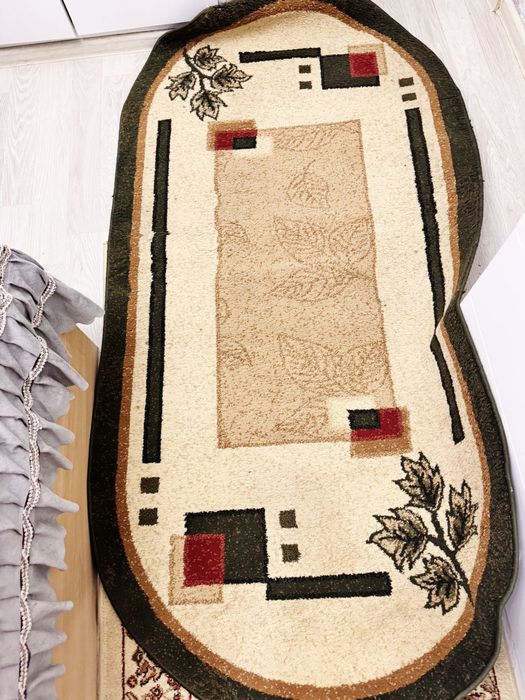 Ковер шелковый б/у