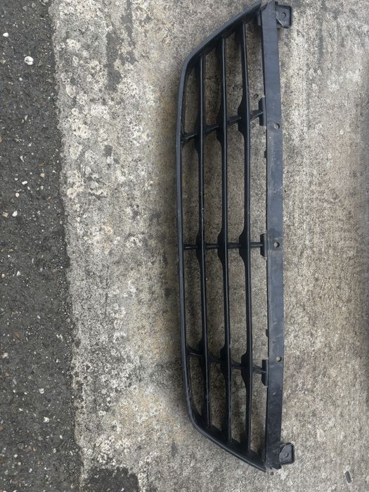 Vand accesori Hiunday ix35 bara fața