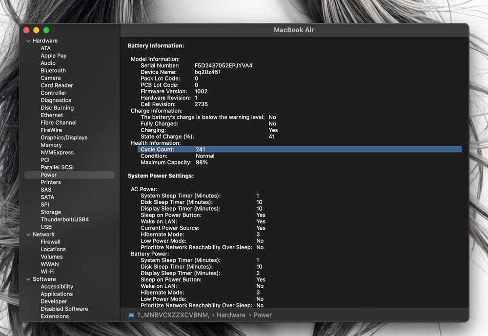 Macbook Air M1 // Ram 8Gb // Ssd 500gb // 241 cicluri