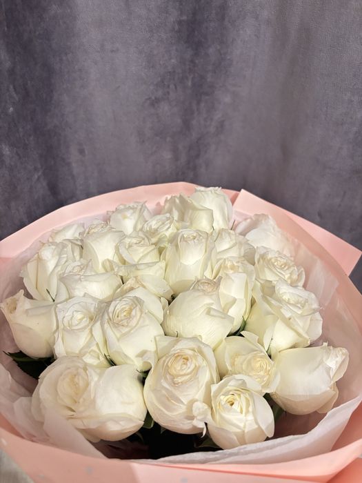 белые розы букет