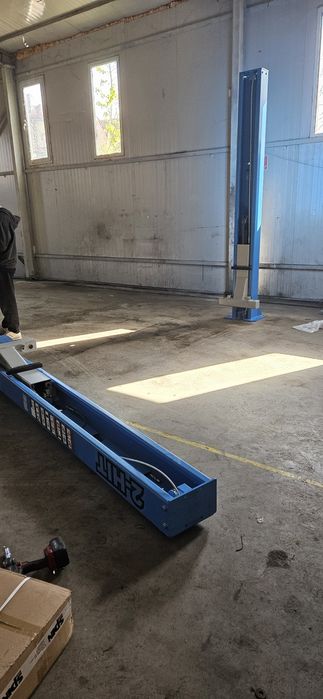Elevatoare scule echipamente service auto