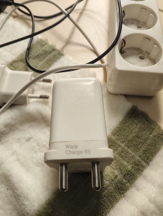 Oneplus  ZARYATNIK Original sotiladi