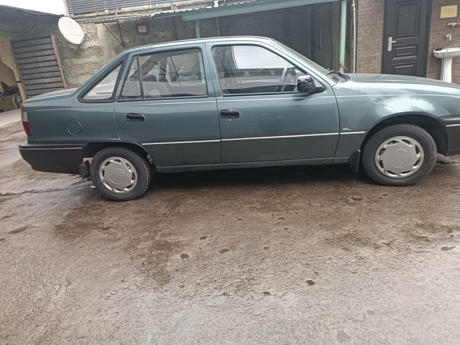 Продам автомобиль нексия 1998 г.в. в отличном состоянии.пробег 94500