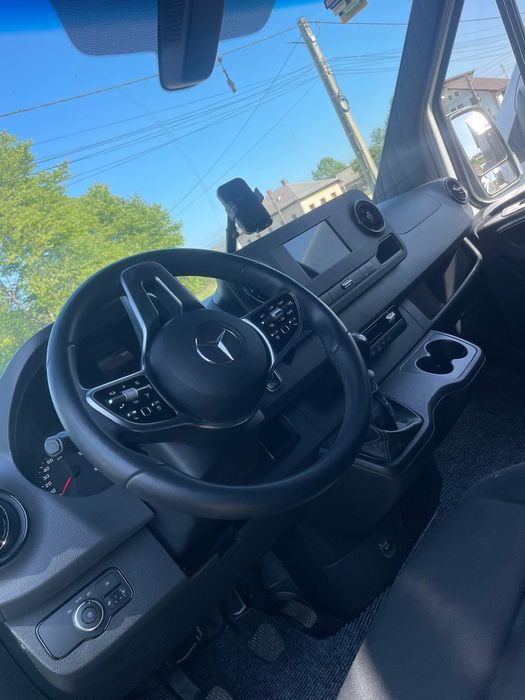 Mercedes sprinter