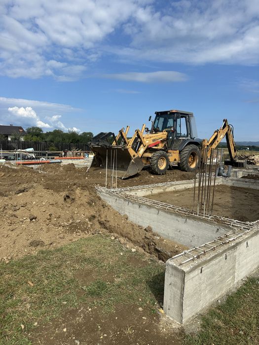 Inchiriez buldoexcavator si camioneta 7,5 t