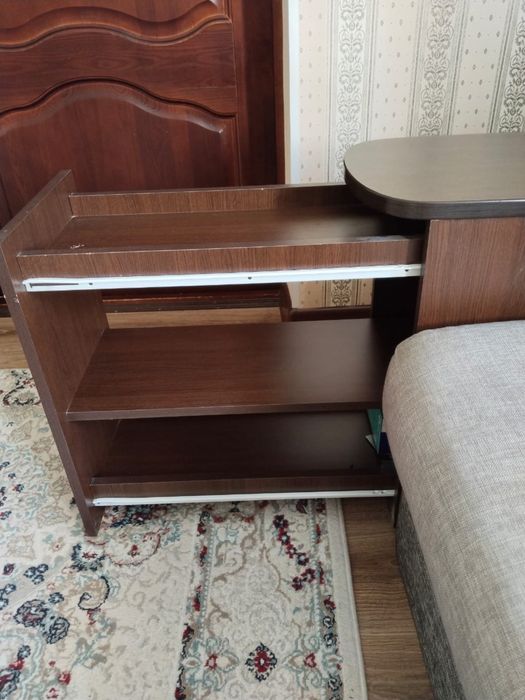 Продается  Диван.