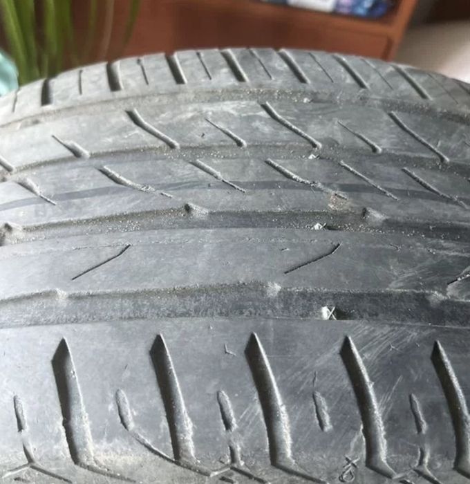 Продам 2шт летние шины 195/55/16