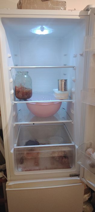 Холодильник Dauscher