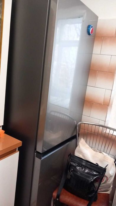 Apartament 3 camere. Sectorul 6 , teatrul masca