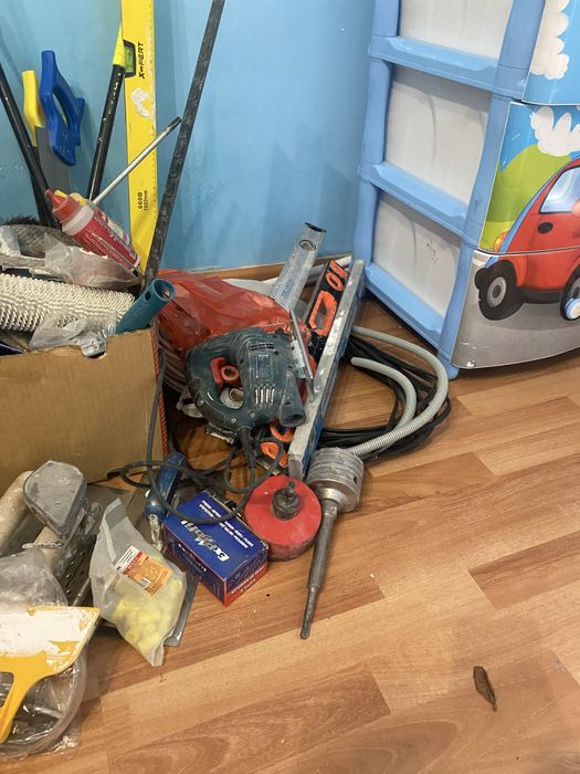 Продам строительные инструменты