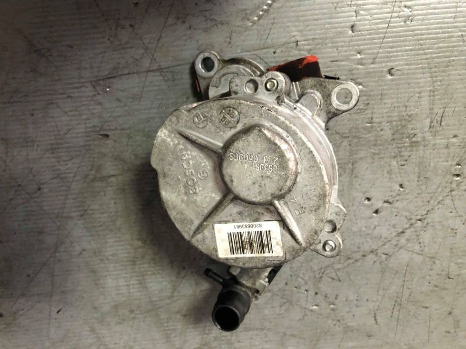 pompa vacuum 2.0 dci renault trafic 2 megane 2 scenic 2  vel satis