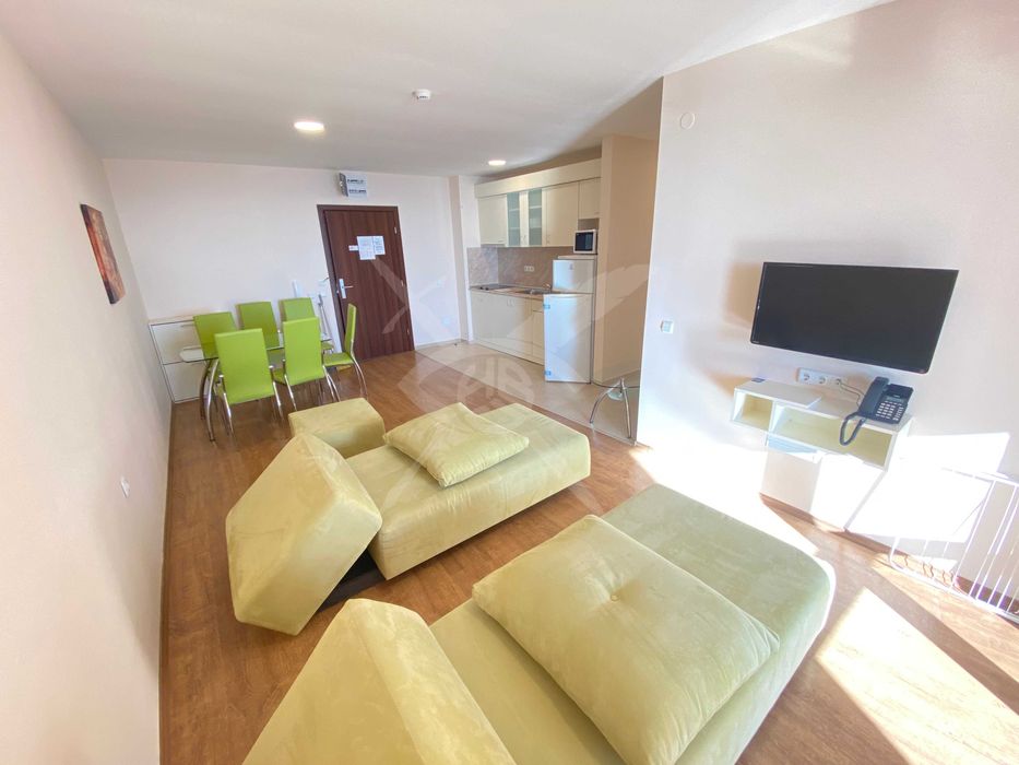 Продава се Тристаен апартамент в Свети Влас - 101 кв.м за 2426 €/кв.м - Снимка #2