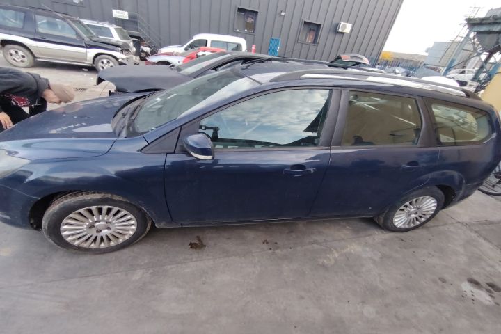Bara spate Ford Focus 2008 1.6 TDCi MT (109 hp)