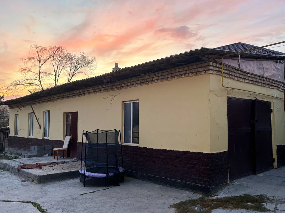 Продаётся жилой дом.