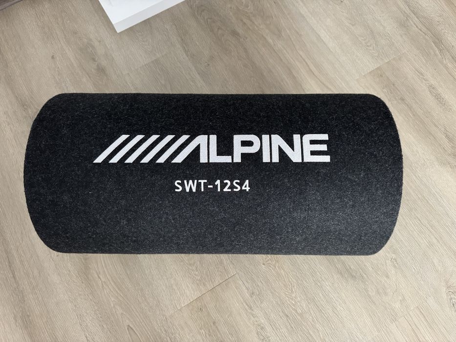 Vand subwoofer alpine