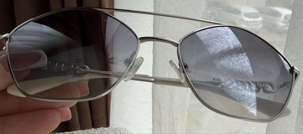 Слънчеви очила Guess