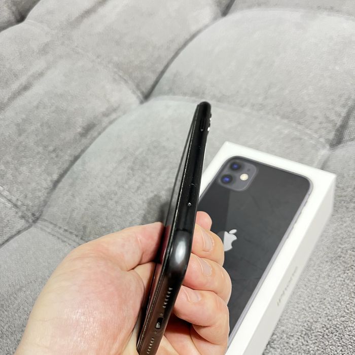 Продам айфон 11/128