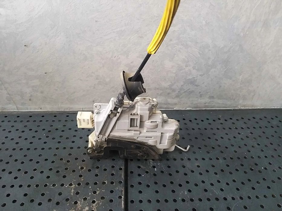 Broasca usa dreapta spate audi a6 c6 4f 4f0839016