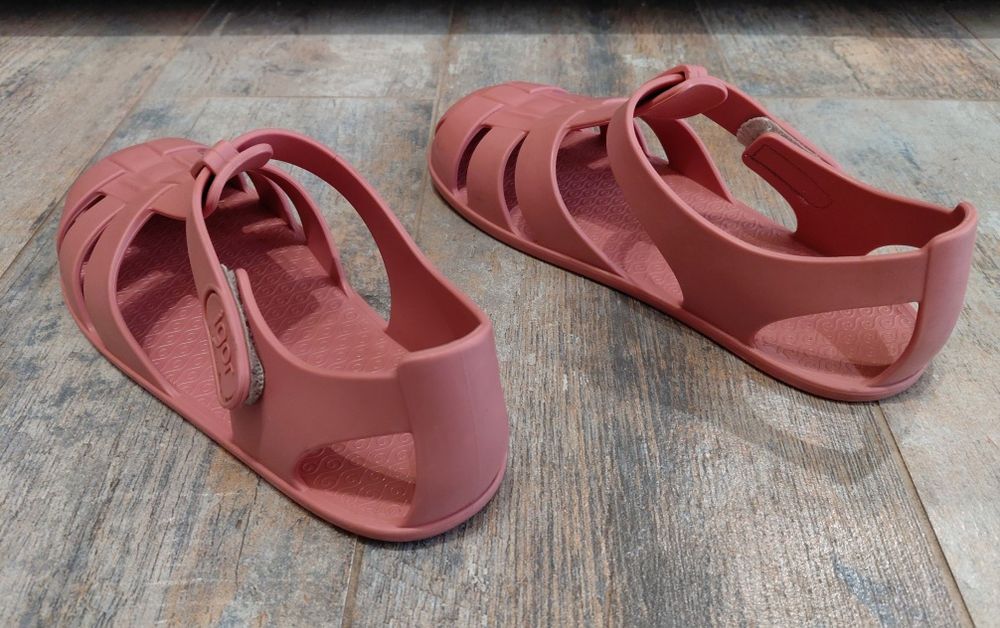 Боси Детски Сандали Igor - Nemo Solid Terracota, номер 31