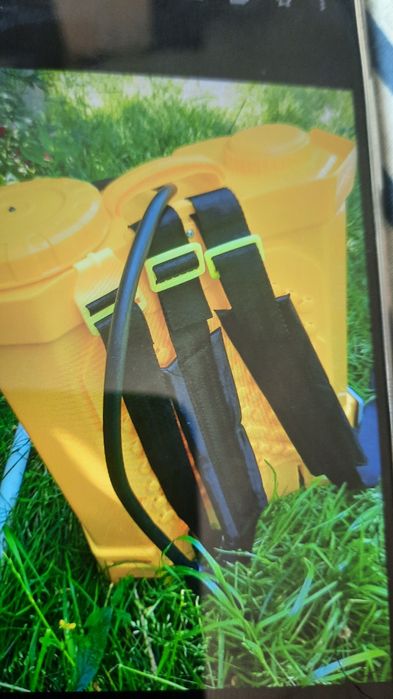 Pompa de stropit portabila electrica.