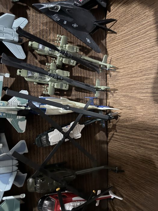 Macheta metalica  Maisto elicopter scara  1/72