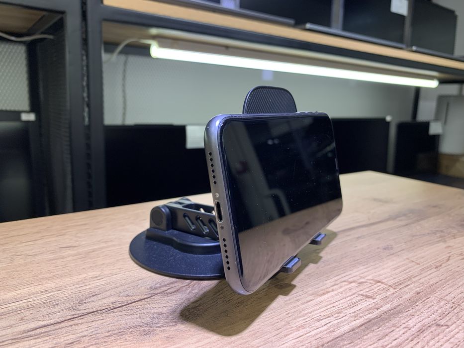 iPhone 11, 64 GB, черный, 1216/А10