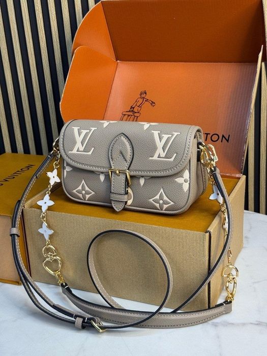 Сумочки LV срочно