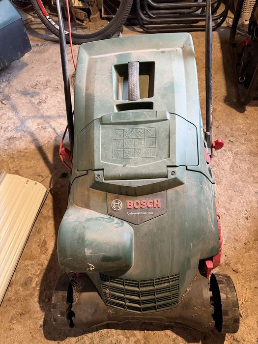 Bosch скарификатор Universal Rake 900