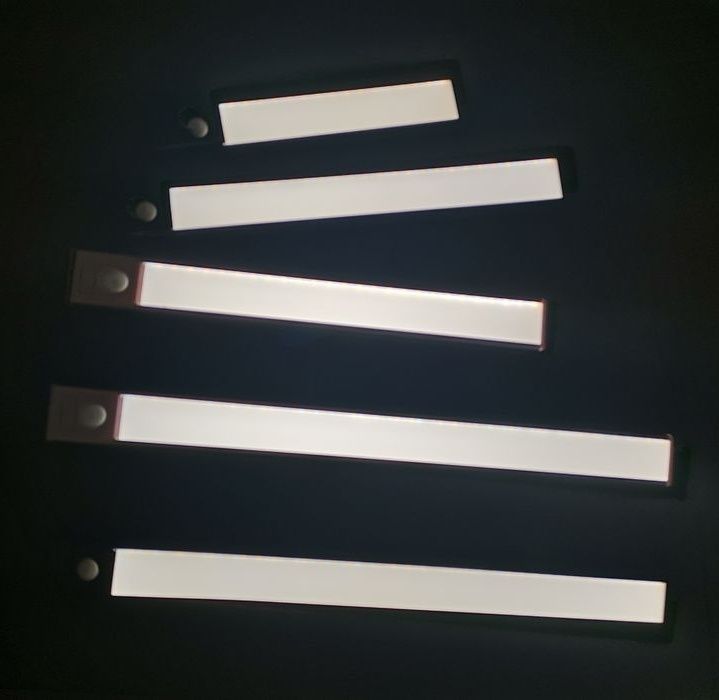 Led осветление за шкаф, кухня гардероб с батерия и сензор за движение