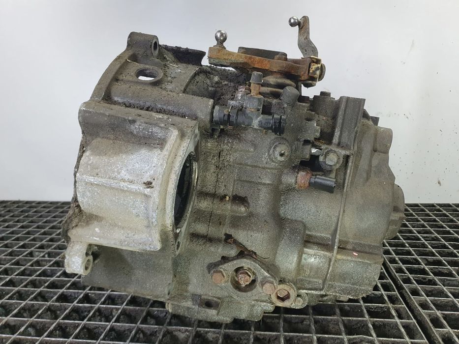 Cutie de viteze manuala 6 trepte EZA Volkswagen Sharan 1 (facelift) (2000 - 2003) 2.0 benzina ATM