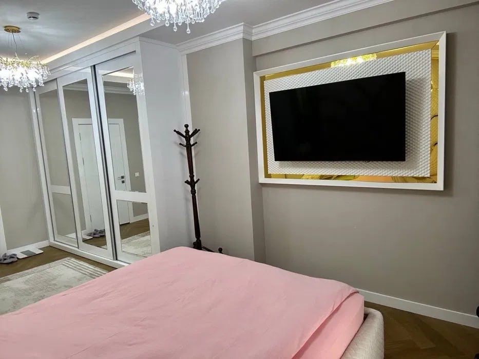 Сдам в Аренду 3комн 100м² 8этаже в Жк Акай Сити Хамид Алимджан Дархан