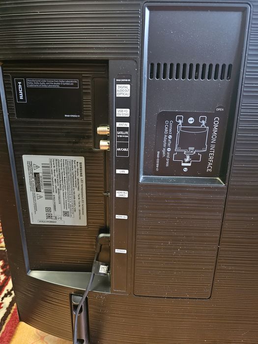 Продам телевизор 43 Led Samsung