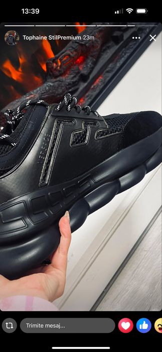 Versace chain reaction