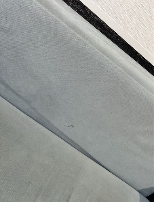 Отдам диван бесплатно.